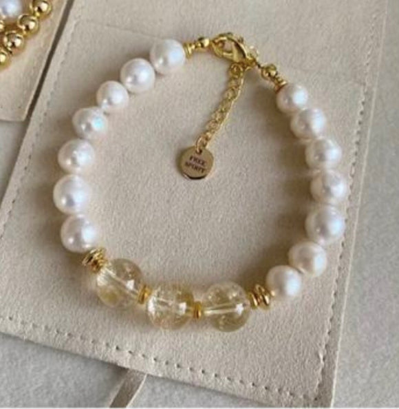 FREE SPIRIT Citrine & Pearls Bracelet