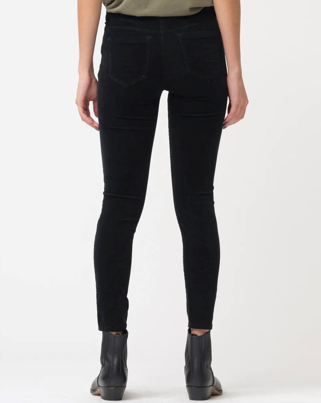 Black cord deals skinny jeans